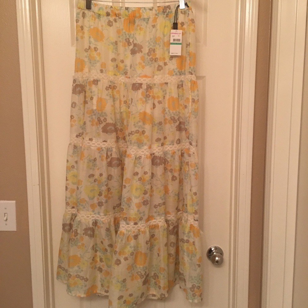 O’Neall women’s skirt